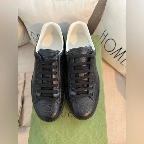 Gucci Black Embossed GG Leather Low-Top Sneakers